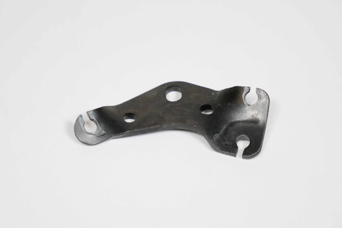 vespa-bracket-for-cables-in-headset