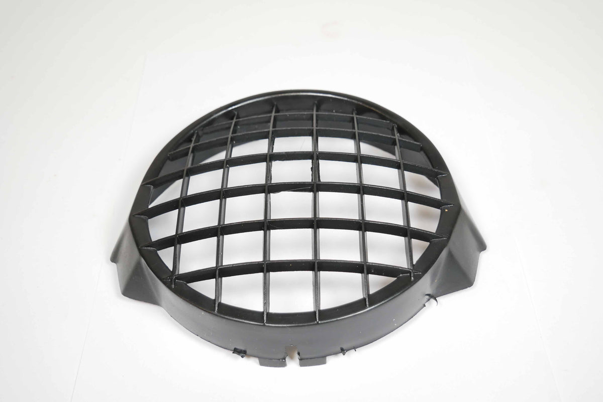 vespa-headlight-grill-black-p-series