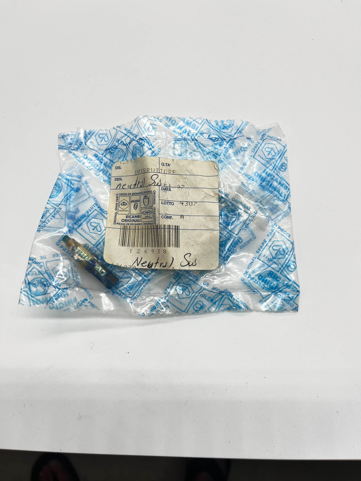 vespa-front-brake-switch