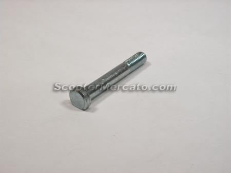 vespa-engine-case-bolt-short-lf