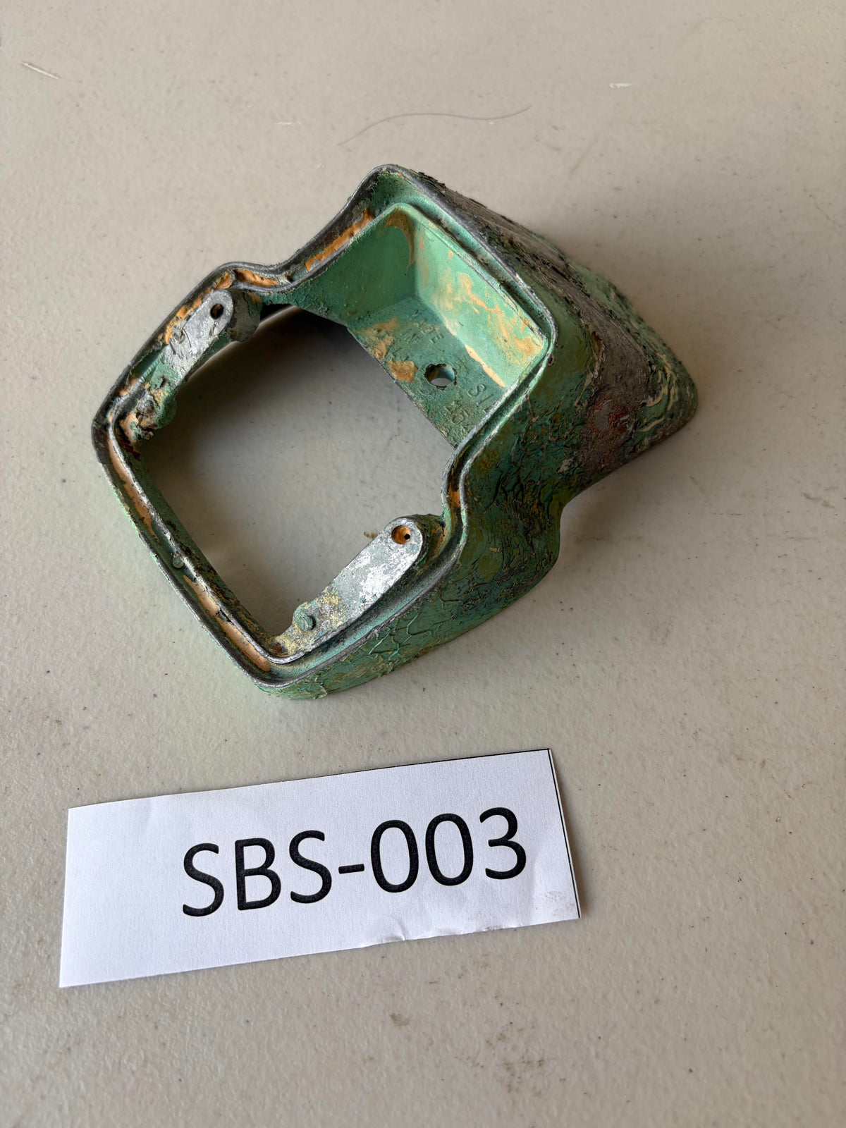 Crusty Small Frame Taillight Base Siem