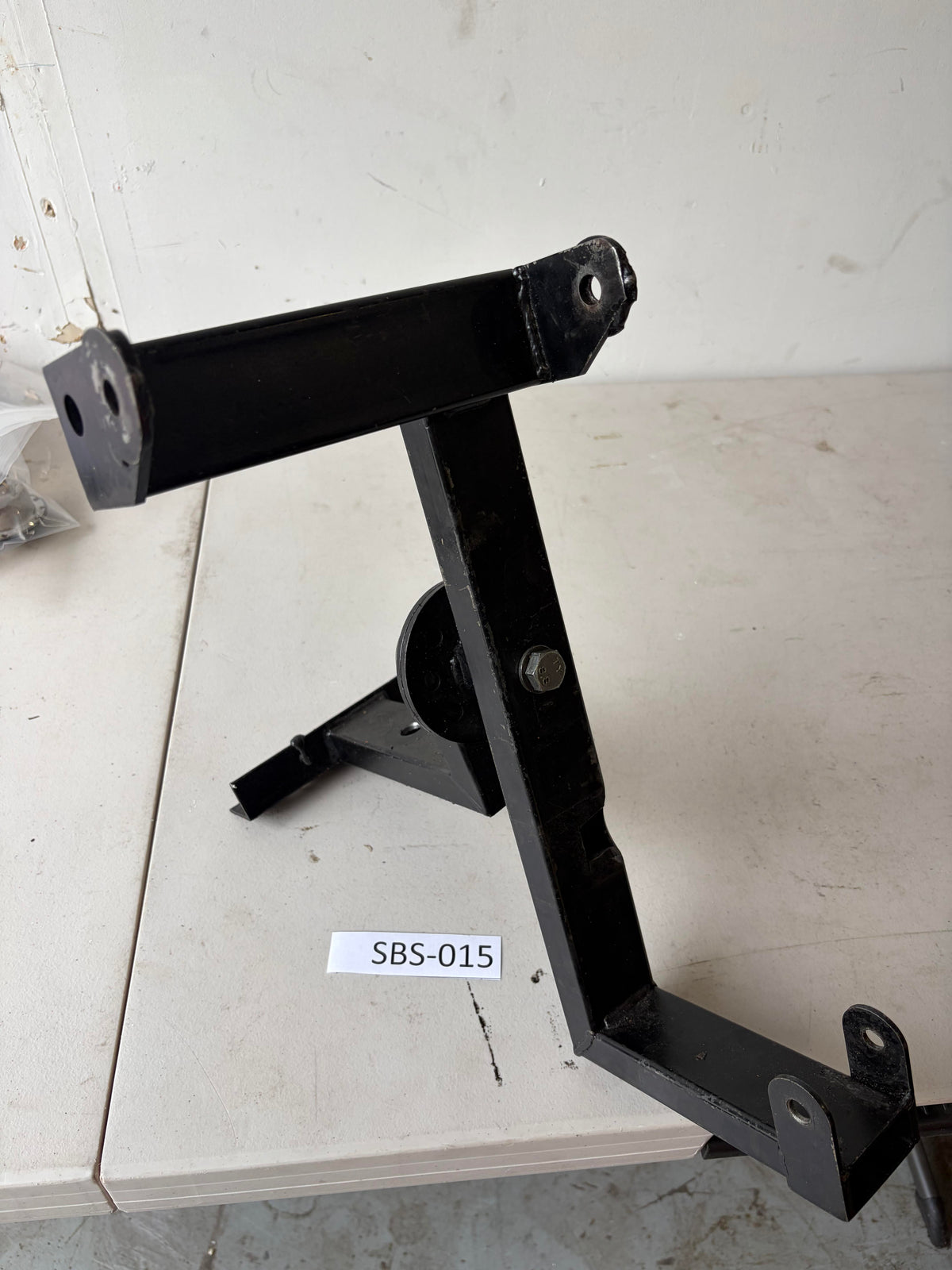 SF Bench Mounted Vertical Engine Stand