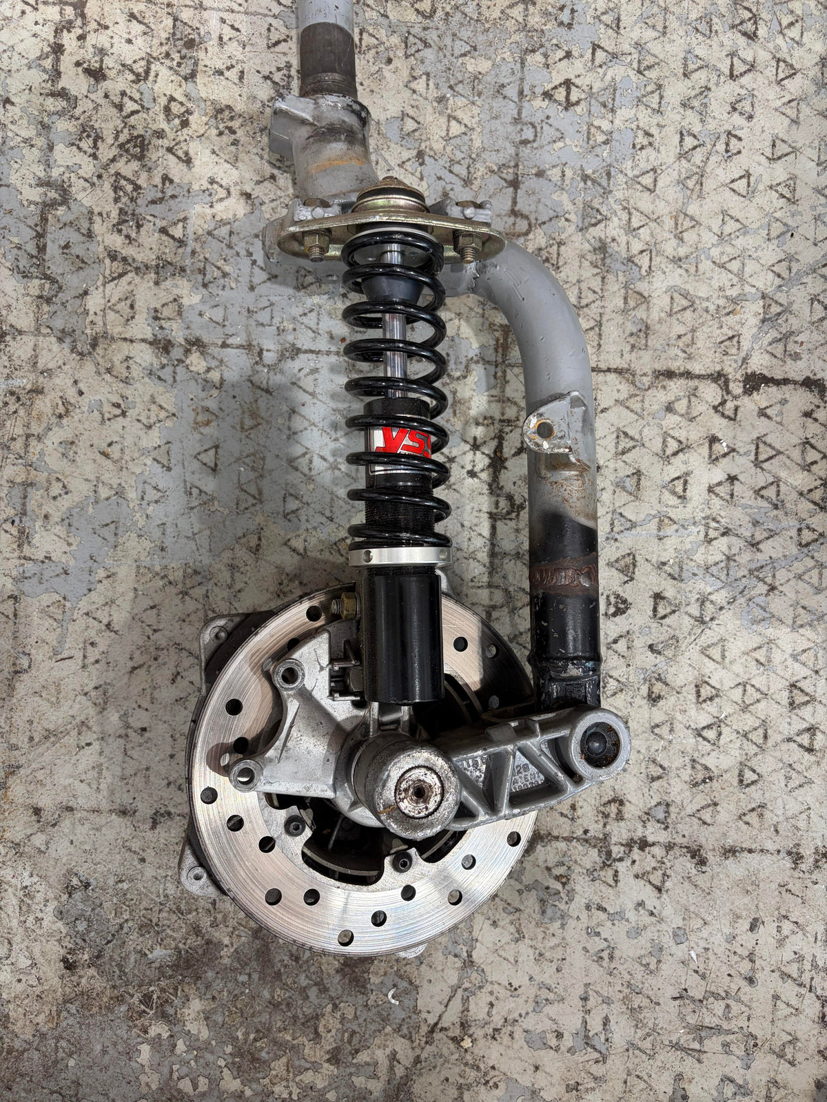 Lowered Disc Brake Fork with YSS Shock