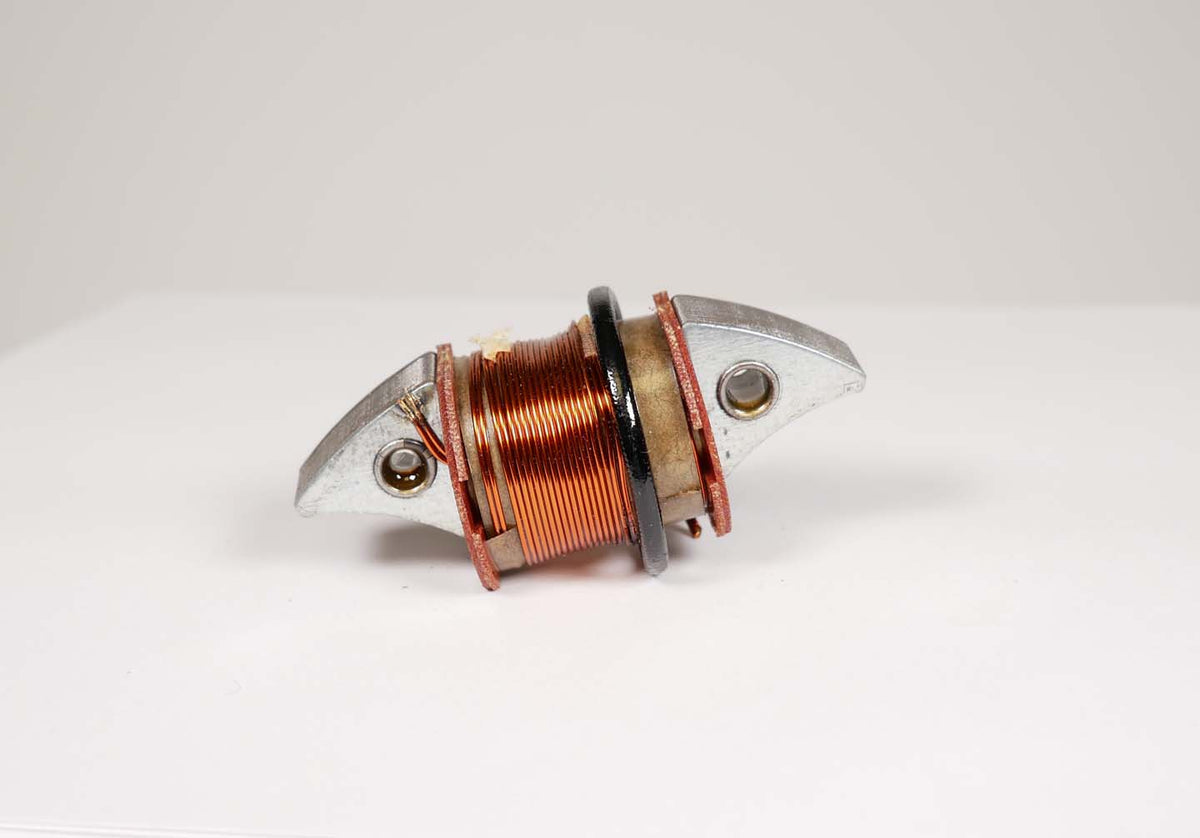 vespa-lighting-coil-vespa-125-v1-18451-v11-15-v30-33