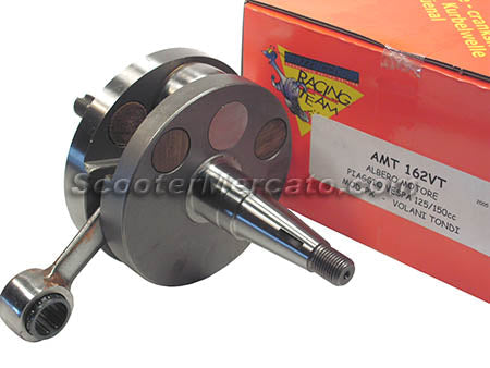 vespa-engine-crankshaft-vespa-p125x-full-circle