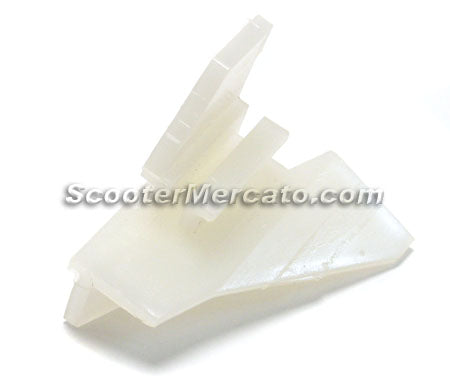 vespa-engine-plate-oil-sling