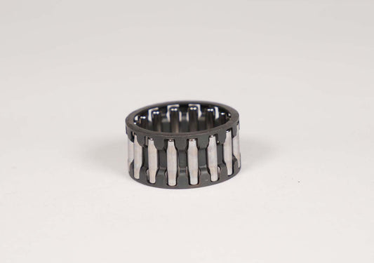 vespa-axelshaft-bearing-early-v90