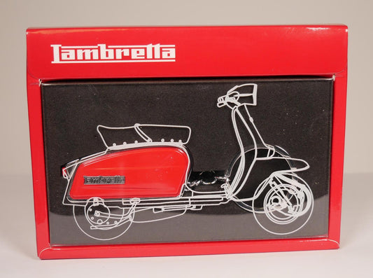 vespa-key-chain-forme-lambretta-side-panel-red