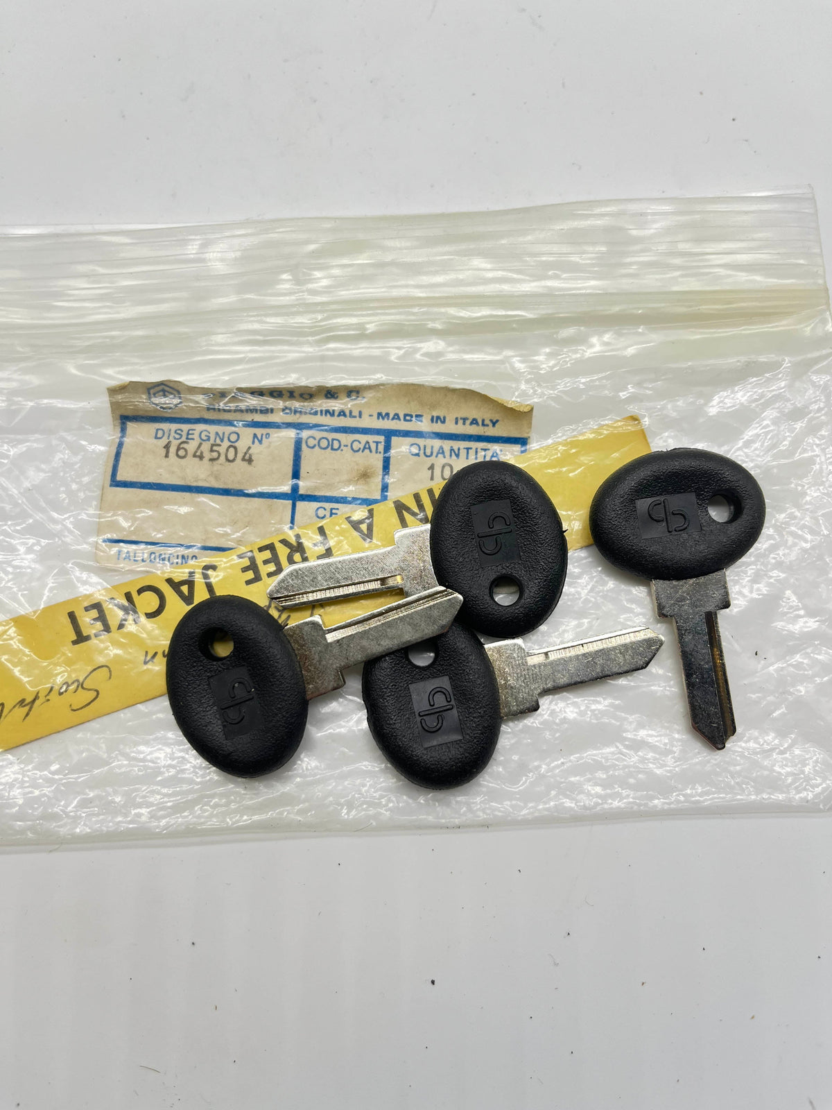 vespa-key-blank-p-series