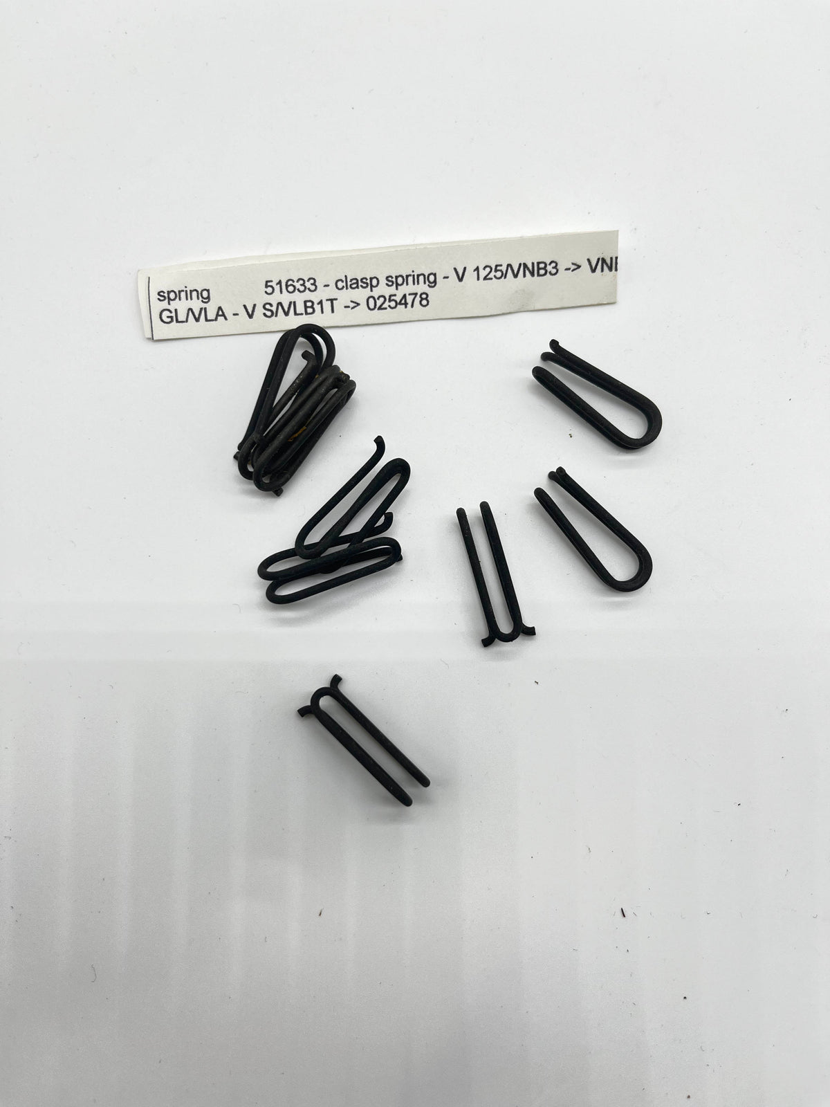 vespa-glovebox-lock-spring-lf