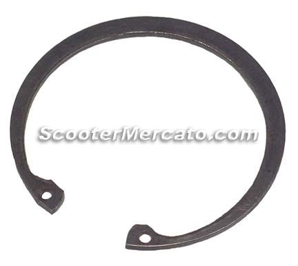 vespa-engine-circlip-for-main-bearing