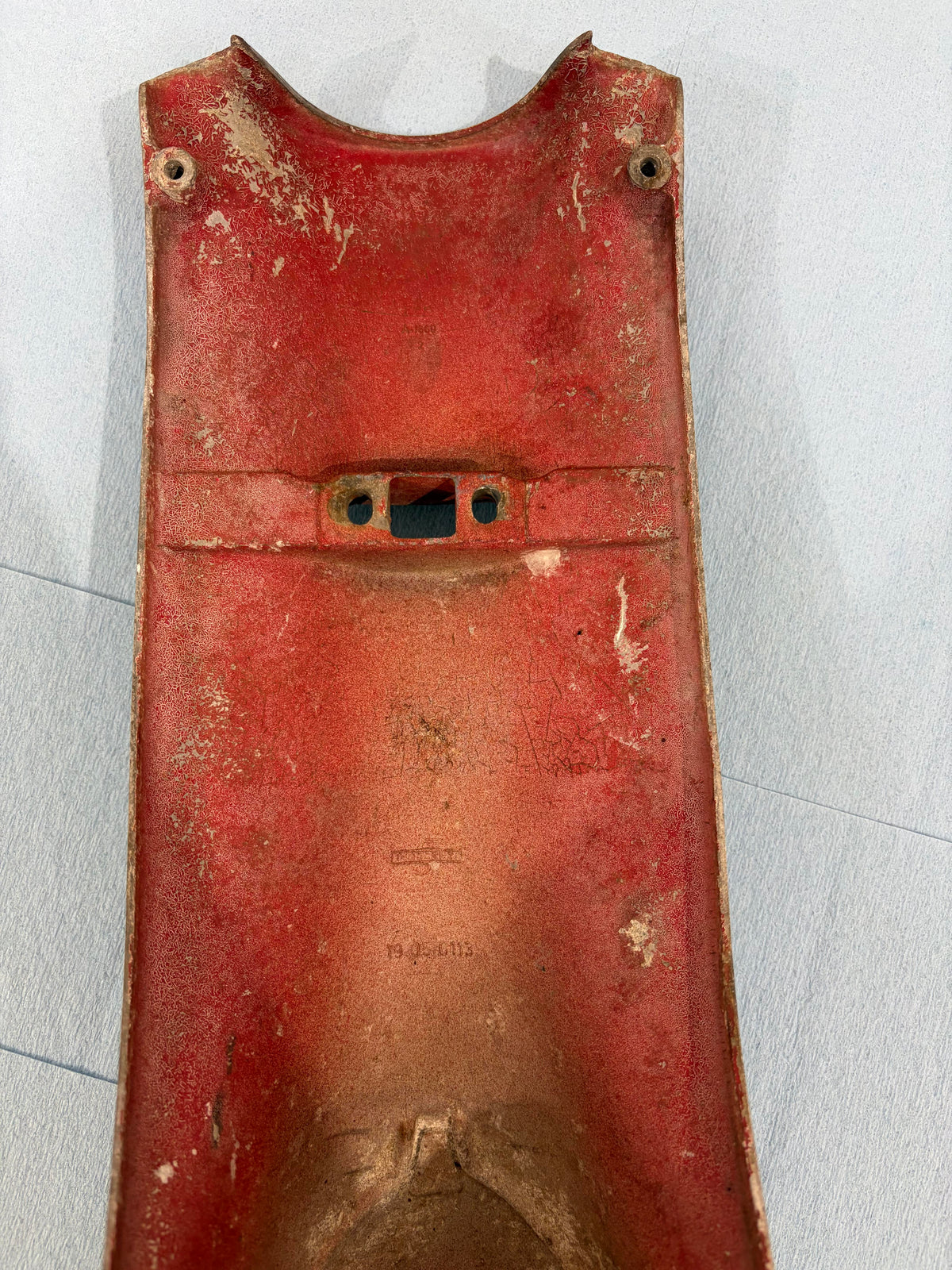 Lambretta Series II Horncast Slightly Uneven